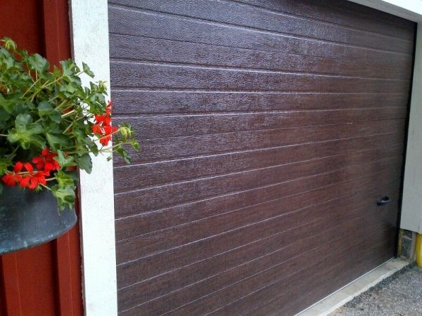Garagentor,Sektionaltor,Garagentore,Tore,2740 X 2165 mm,braun,liniert,Sicke,